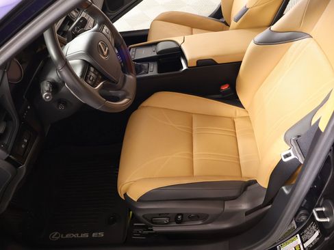 Used 2022 Lexus ES 350 Ultra Luxury w/ Protection Package (P3) image 11