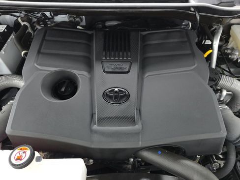 Used 2024 Toyota Tundra SR5 image 19