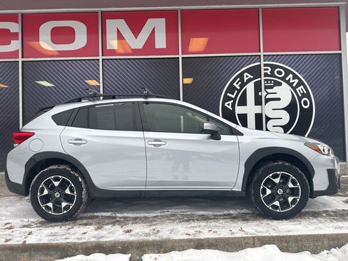 Used 2018 Subaru Crosstrek 2.0i Premium w/ Popular Package #3 image 4