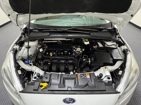 Used 2017 Ford Focus SE image 12