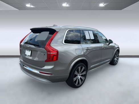 Used 2022 Volvo XC90 T6 Inscription w/ Lounge Package AWD/4WD image 9