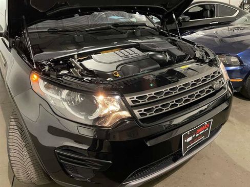 Used 2018 Land Rover Discovery Sport SE image 52
