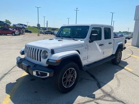 Used 2020 Jeep Gladiator Overland AWD/4WD image 5