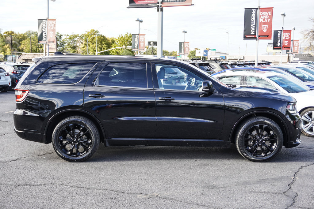 Used 2020 Dodge Durango R/T w/ Blacktop Package AWD/4WD image 16