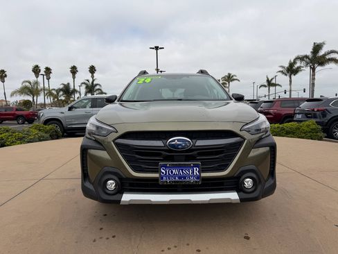 Used 2024 Subaru Outback Limited AWD/4WD image 2