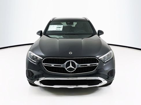 New 2026 Mercedes-Benz GLC 300 image 2