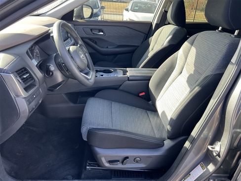 Certified 2023 Nissan Rogue SV image 10