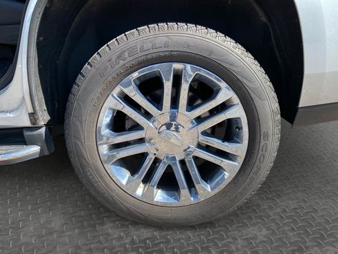 Used 2018 Cadillac Escalade 4WD image 37