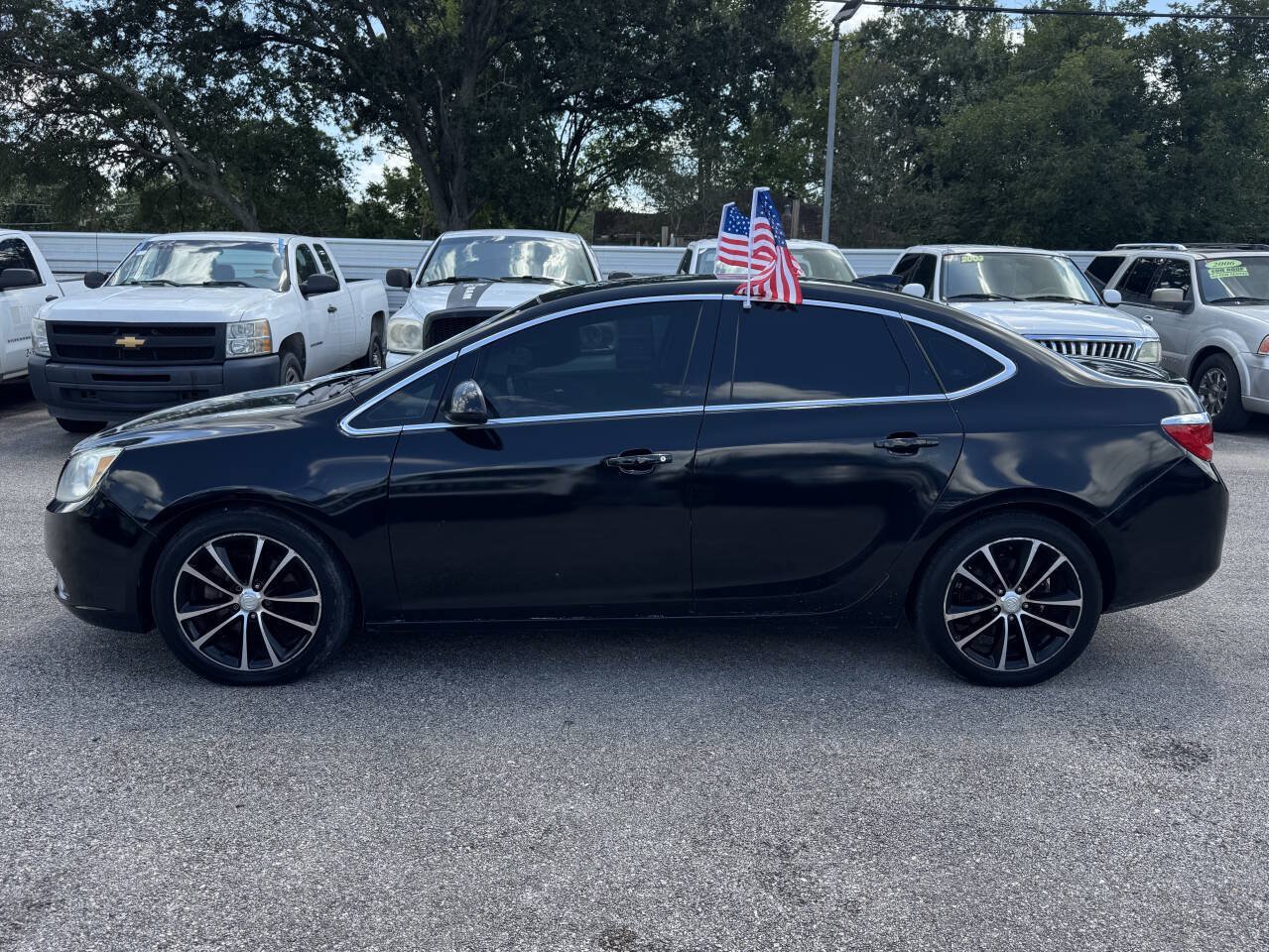 Used 2017 Buick Verano Sport Touring FWD image 9