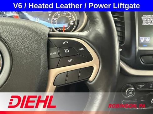 Used 2018 Jeep Cherokee Limited AWD/4WD image 26