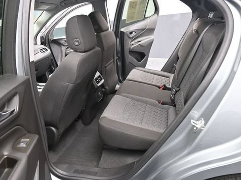 Used 2023 Chevrolet Equinox LT FWD image 10