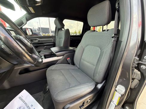 Used 2019 RAM 1500 Big Horn AWD/4WD image 12
