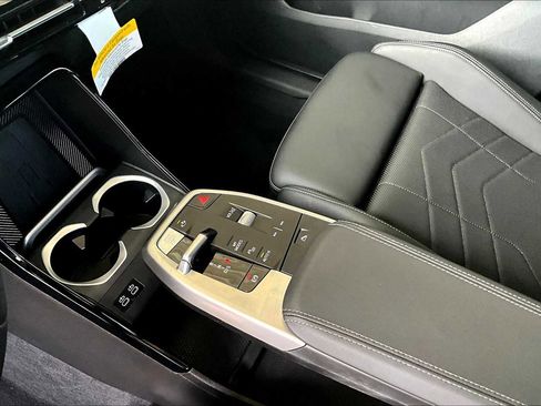 Used 2025 BMW X1 xDrive28i image 31