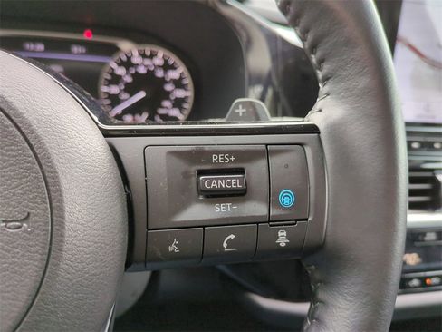 Used 2023 Nissan Pathfinder SL w/ Lighting Package (N92) image 26