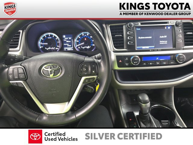 Certified 2018 Toyota Highlander Plus AWD/4WD image 12