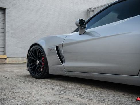 Used 2008 Chevrolet Corvette Z06 w/ Preferred Equipment Group image 30