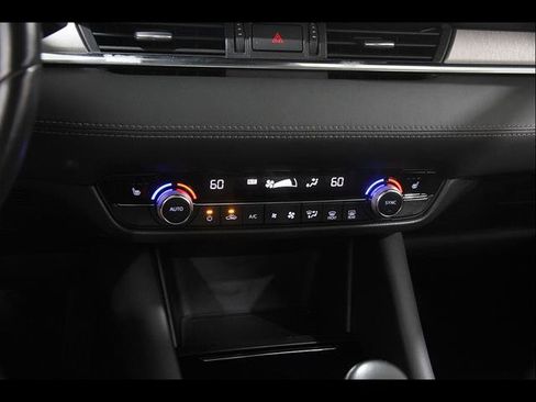 Used 2018 MAZDA MAZDA6 Touring FWD image 13