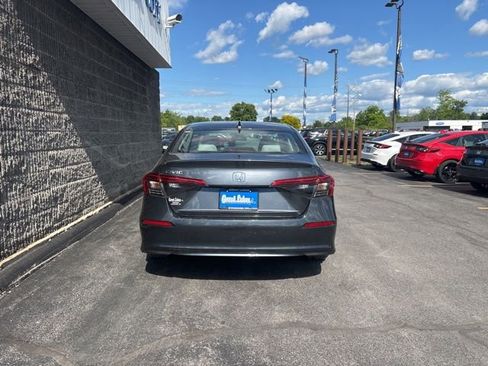 Used 2024 Honda Civic LX image 6