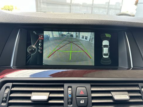 Used 2014 BMW 528i xDrive Sedan AWD/4WD image 39