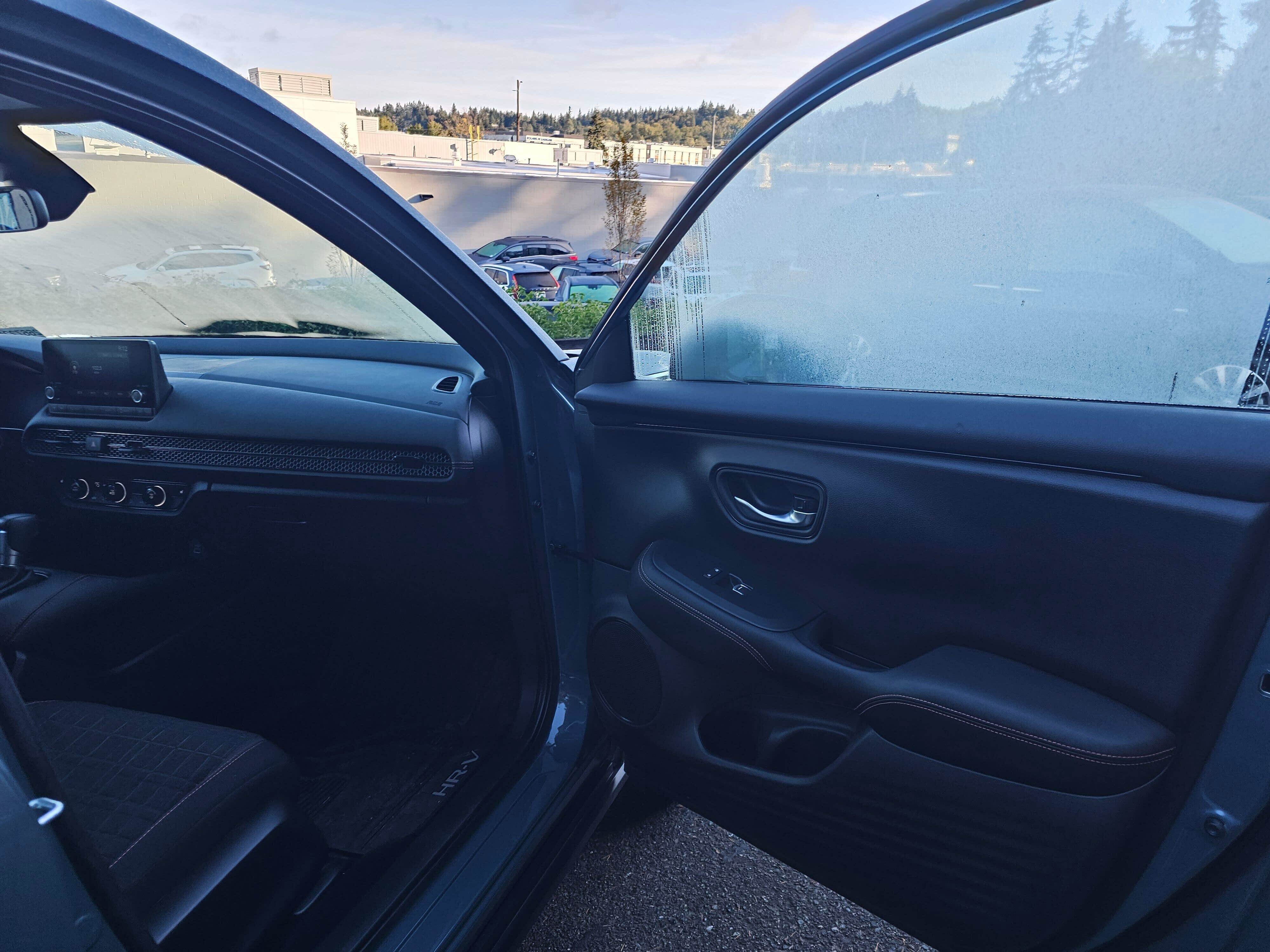 Certified 2025 Honda HR-V Sport image 12