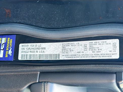 Used 2024 Jeep Grand Cherokee Altitude AWD/4WD image 42