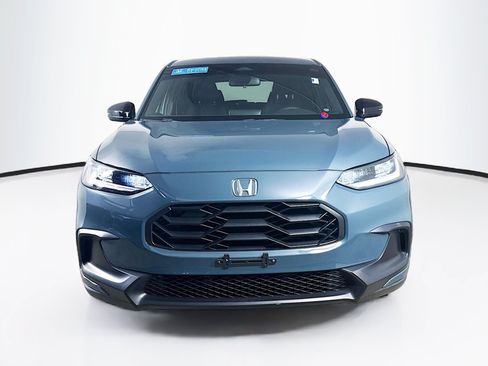 Used 2025 Honda HR-V Sport image 3
