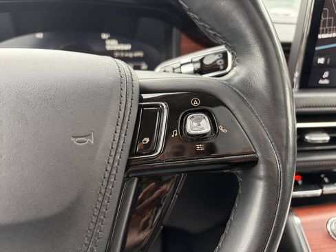 Used 2021 Lincoln Aviator Reserve AWD/4WD image 17