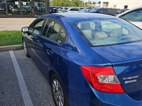 Used 2012 Honda Civic LX image 10