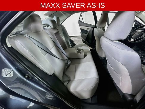 Used 2015 Toyota Corolla LE FWD image 11