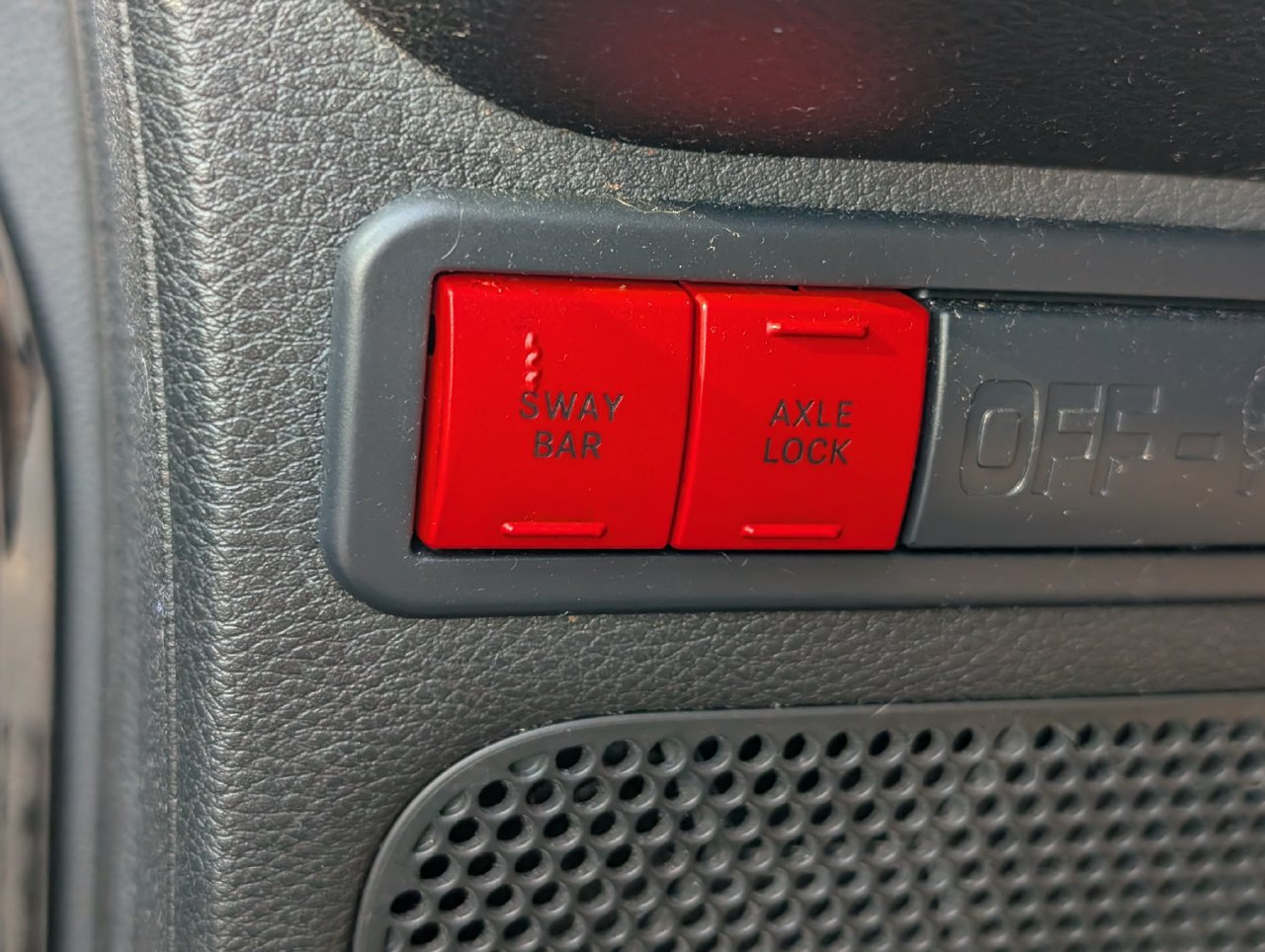 Used 2015 Jeep Wrangler Unlimited Rubicon AWD/4WD image 26