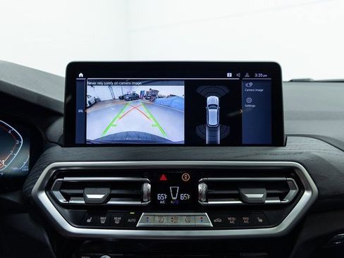 Certified 2024 BMW X3 xDrive30i w/ Premium Package image 18