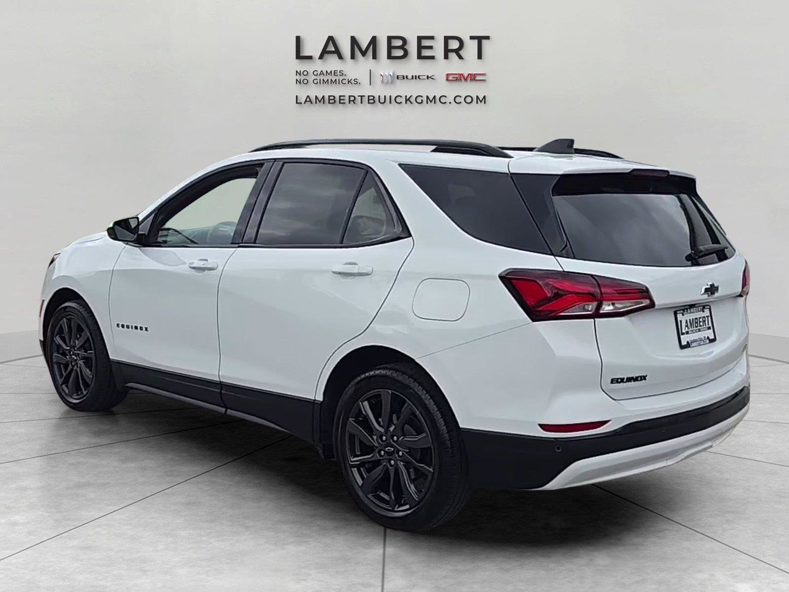 Used 2024 Chevrolet Equinox RS FWD image 3