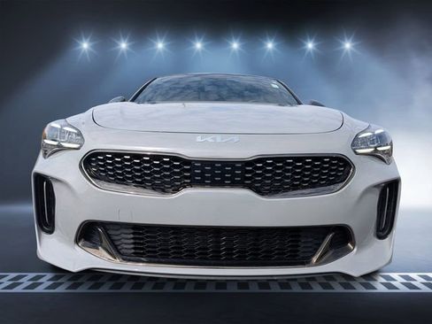 Used 2023 Kia Stinger GT-Line w/ Sun & Sound Package image 8