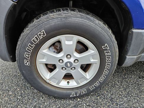 Used 2005 Ford Escape XLT image 8