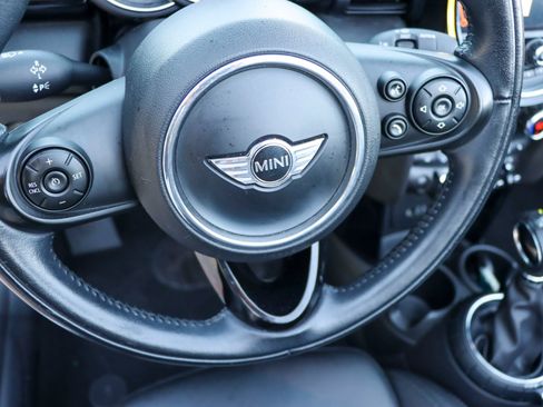 Used 2017 MINI Cooper S image 38