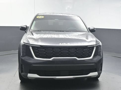 Used 2026 Kia Sorento LX FWD image 3