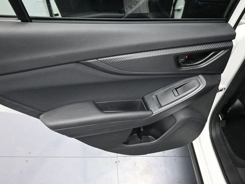 Used 2023 Subaru Crosstrek 2.0i image 21