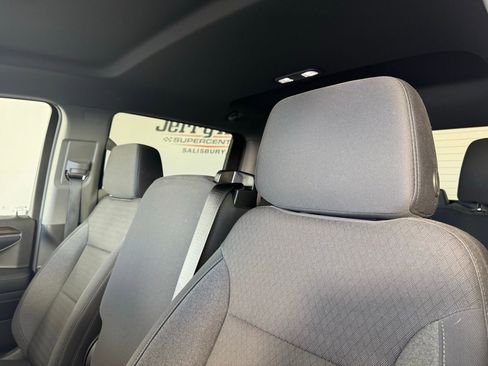 Used 2024 Chevrolet Silverado 1500 LT image 3