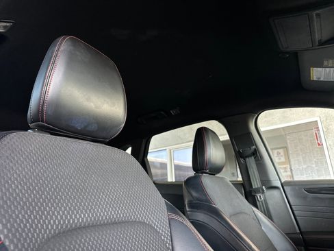 Used 2023 Ford Escape ST-Line image 26