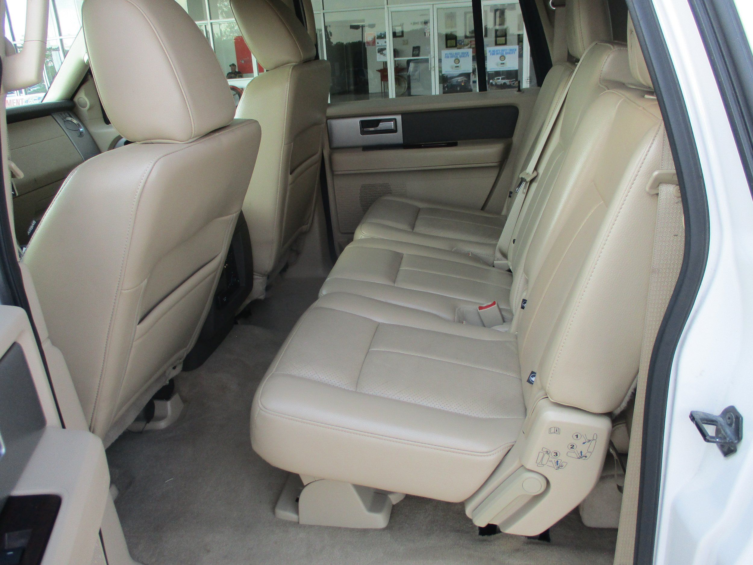 Used 2011 Ford Expedition EL XLT w/ 202A Rapid Spec Order Code RWD image 5