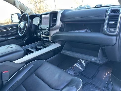 Used 2019 RAM 1500 Laramie image 38
