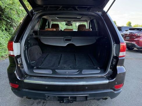 Used 2013 Jeep Grand Cherokee Overland Summit AWD/4WD image 13