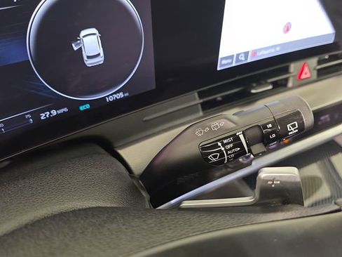 Used 2024 Kia Sportage SX Prestige image 33