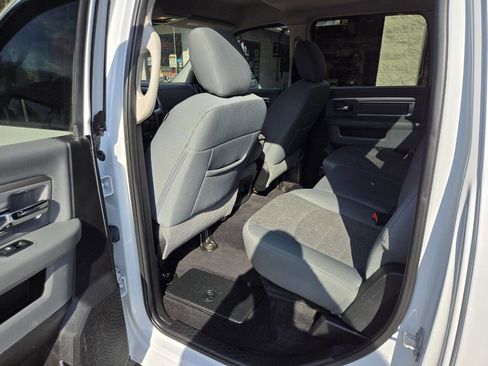 Used 2018 RAM 1500 Big Horn image 11