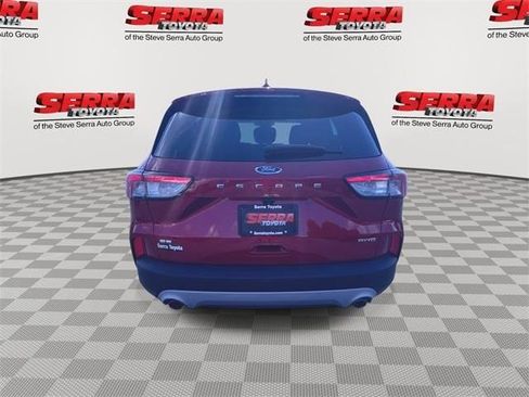 Used 2021 Ford Escape SE w/ Convenience Package image 8