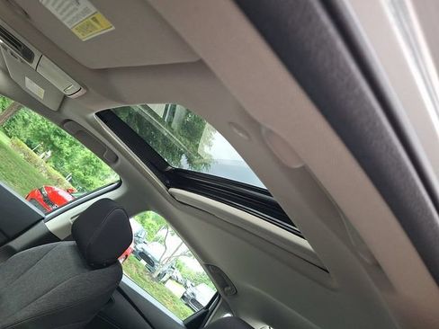 Certified 2025 Honda Accord SE image 15