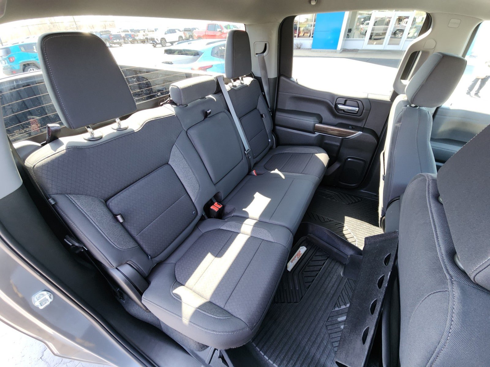 Used 2022 Chevrolet Silverado 1500 RST AWD/4WD image 17