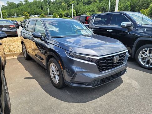 Used 2023 Honda CR-V EX-L image 3