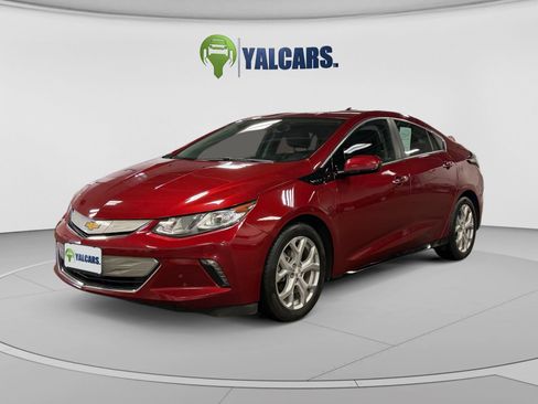Used 2018 Chevrolet Volt Premier w/ Driver Confidence Package FWD image 1