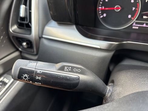 Certified 2022 Kia Sorento S w/ Panoramic Sunroof Package image 27